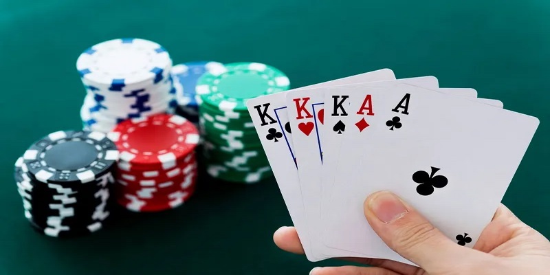 Bí quyết chơi Poker MIN88 thắng lớn từ chuyên gia chia sẻ